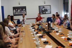 Dutch-LAW-students-visiting-UNICEF
